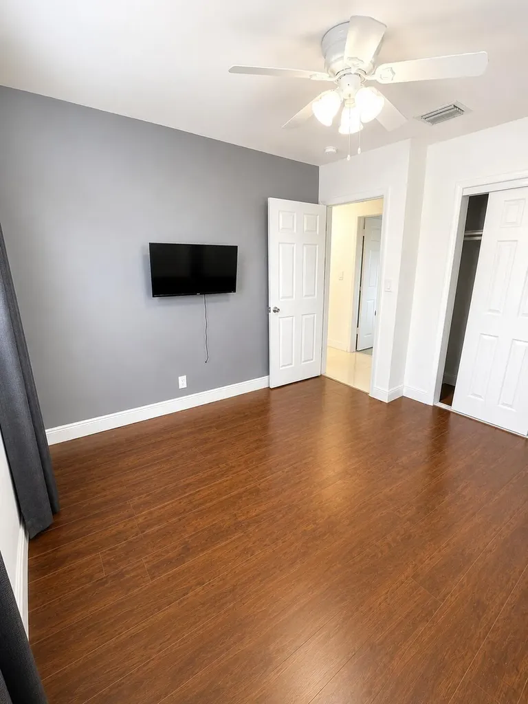 3111 N 66th Avenue Hollywood FL 33024