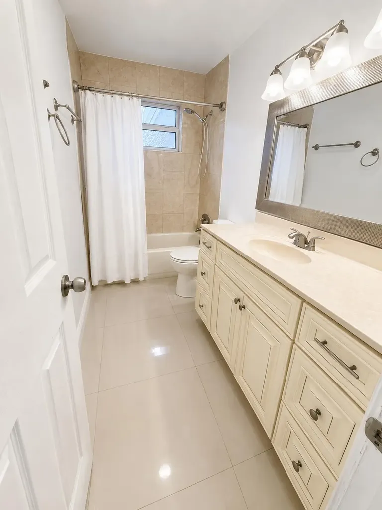 3111 N 66th Avenue Hollywood FL 33024