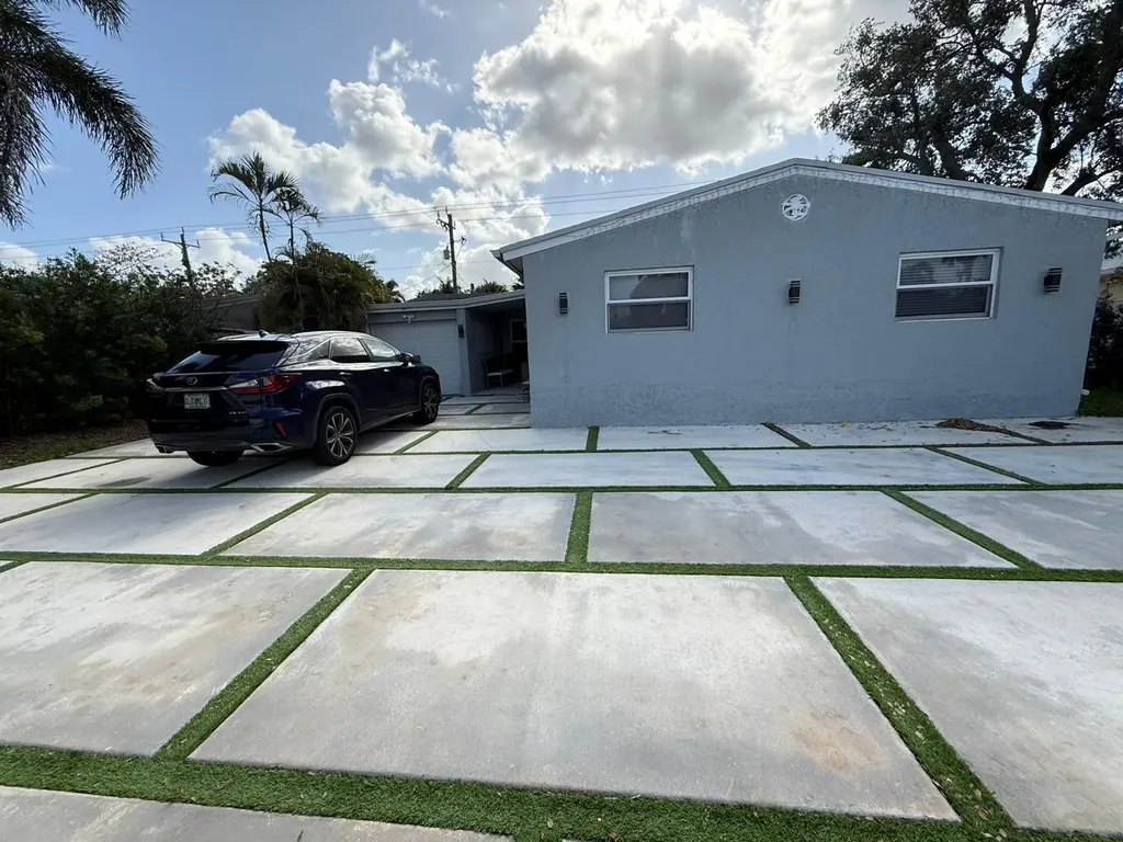3111 N 66th Avenue Hollywood FL 33024