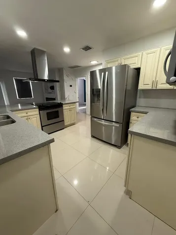 3111 N 66th Avenue Hollywood FL 33024
