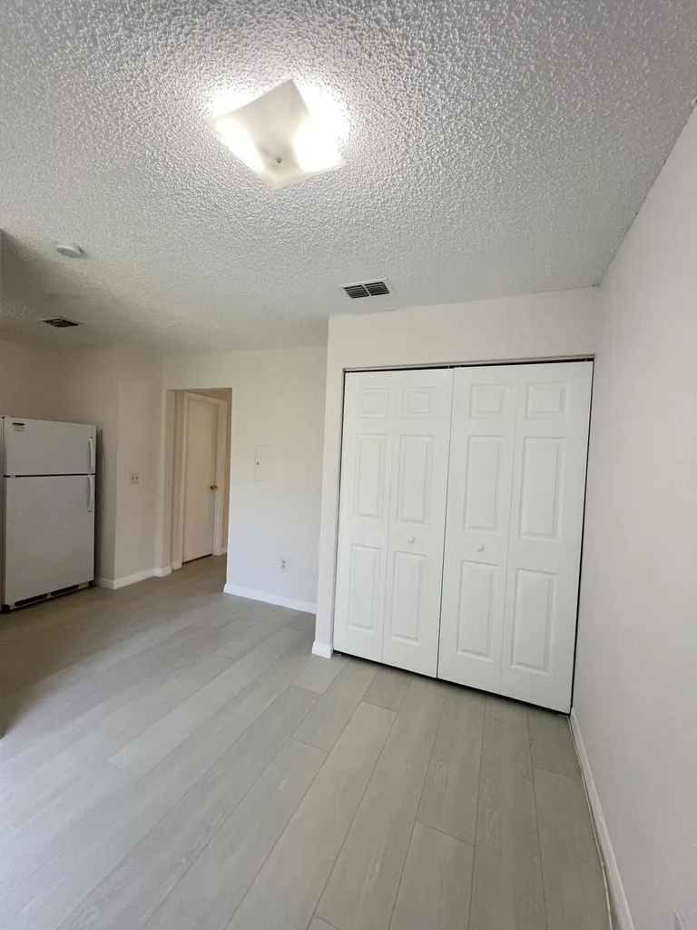 950 Louisiana Avenue Sebastian FL 32958