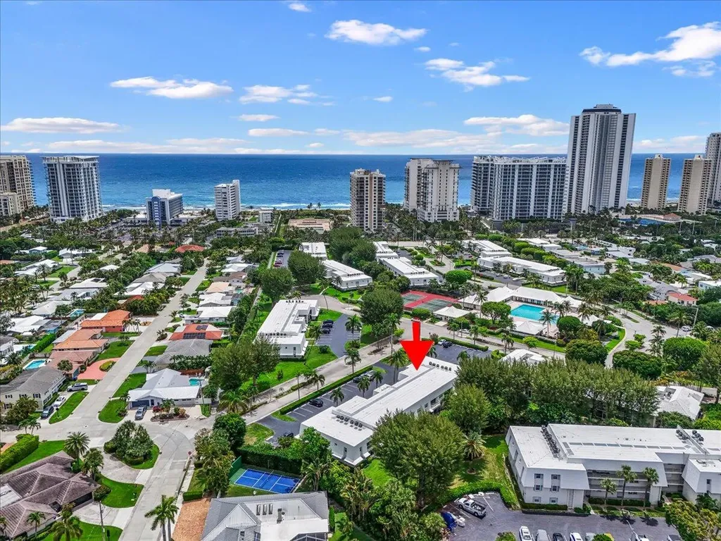 1205 Sandy Lane Singer Island FL 33404