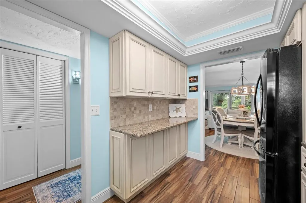 1205 Sandy Lane Singer Island FL 33404