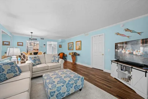 1205 NE Sandy Lane Singer Island FL 33404