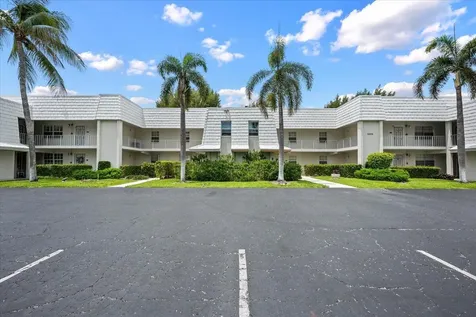 1205 NE Sandy Lane Singer Island FL 33404