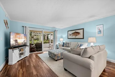 1205 NE Sandy Lane Singer Island FL 33404
