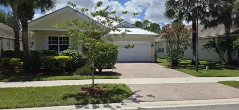195 NW Willow Grove Avenue Port St Lucie FL 34986
