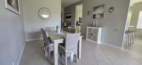 195 NW Willow Grove Avenue Port St Lucie FL 34986