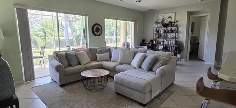 195 NW Willow Grove Avenue Port St Lucie FL 34986