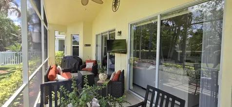 195 NW Willow Grove Avenue Port St Lucie FL 34986