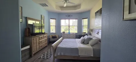 195 NW Willow Grove Avenue Port St Lucie FL 34986