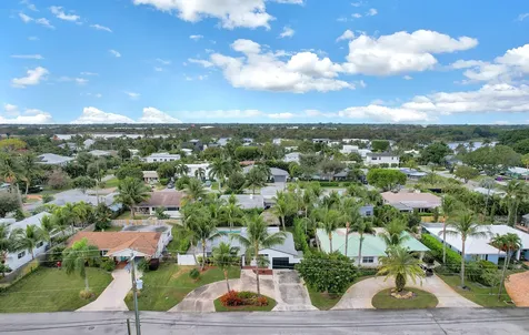 1502 NW 4th Boca Raton FL 33432