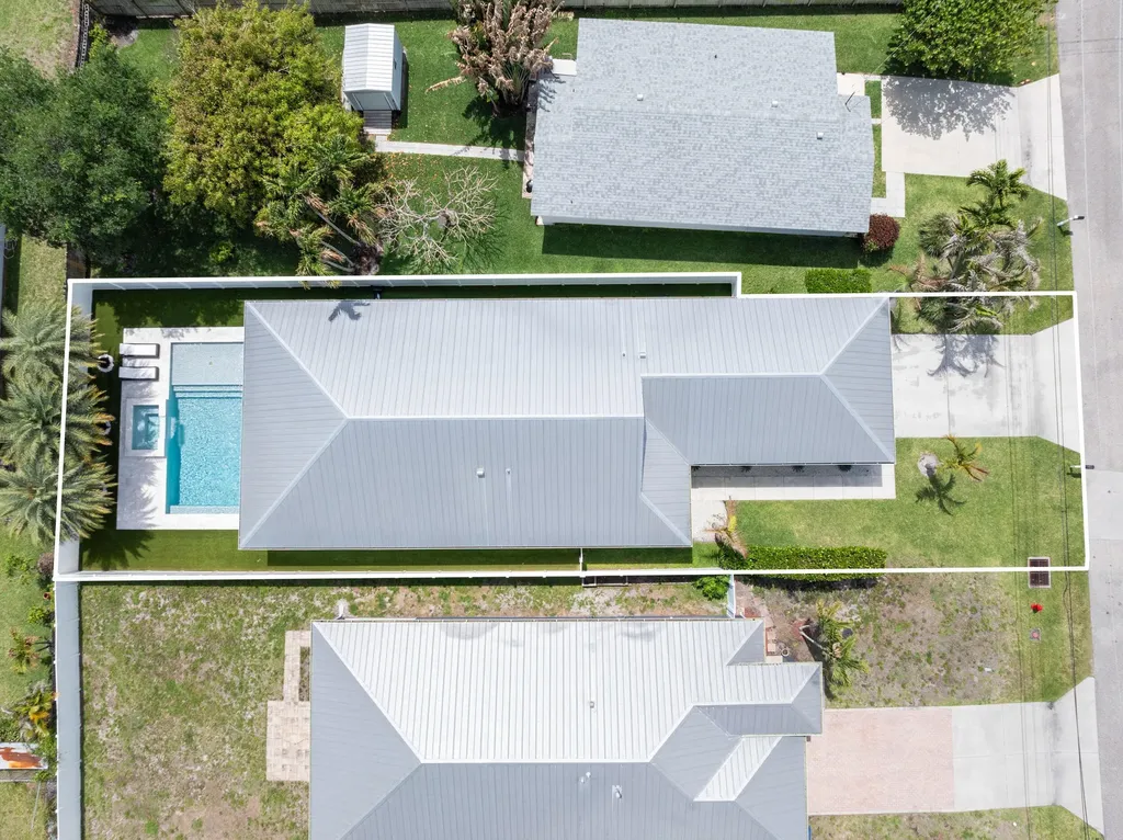 17726 Carver Avenue Jupiter FL 33458