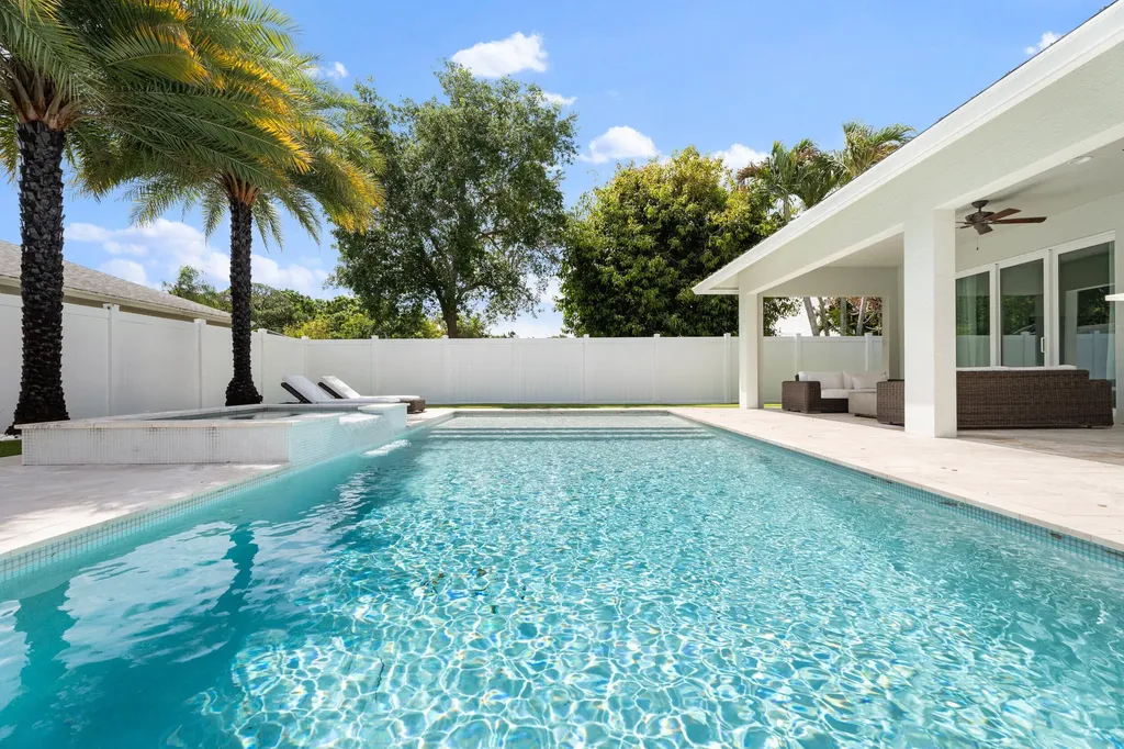 17726 Carver Avenue Jupiter FL 33458