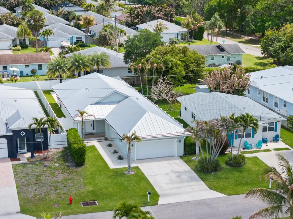 17726 Carver Avenue Jupiter FL 33458