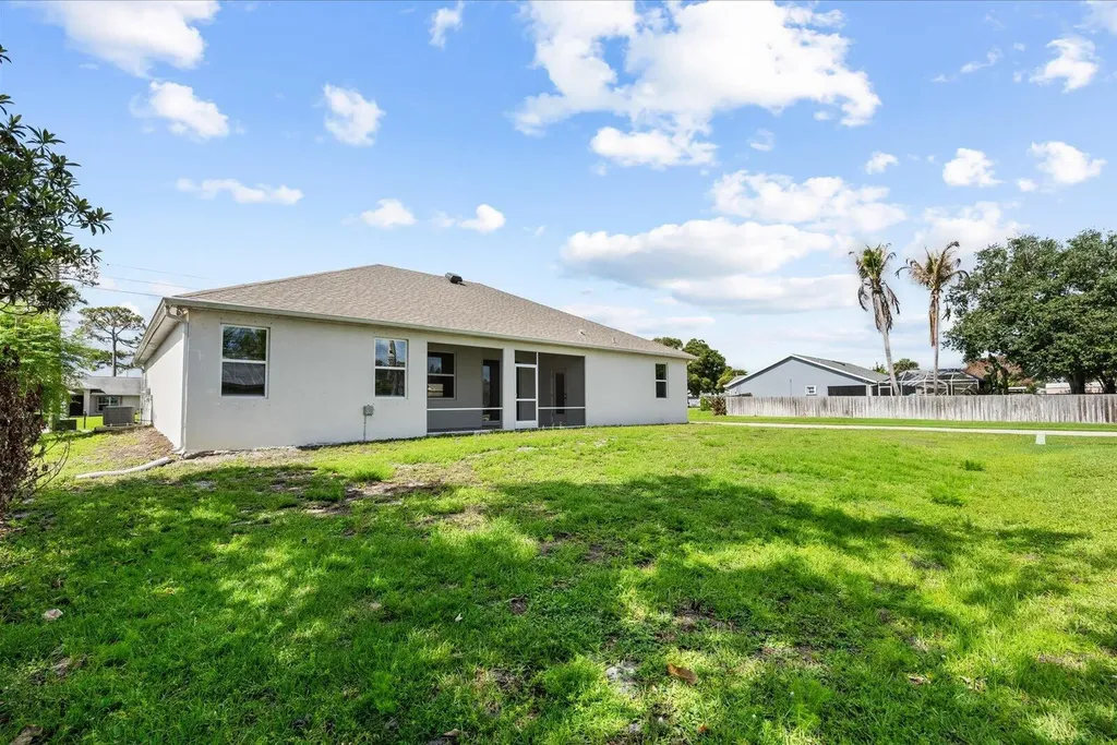 1561 SE Portillo Road Port St Lucie FL 34952
