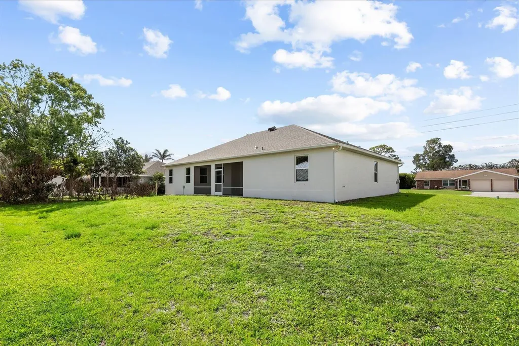1561 SE Portillo Road Port St Lucie FL 34952