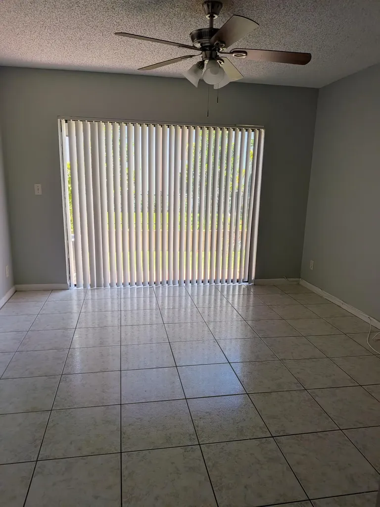 9286 NW 40th Street Coral Springs FL 33065
