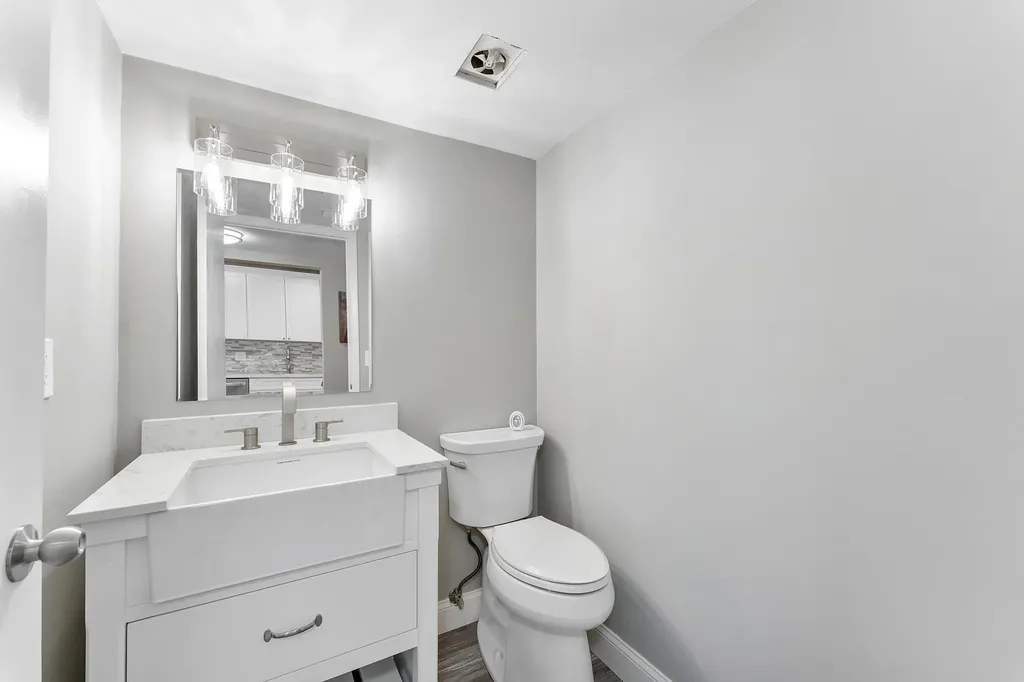 118 Lake Constance Drive West Palm Beach FL 33411