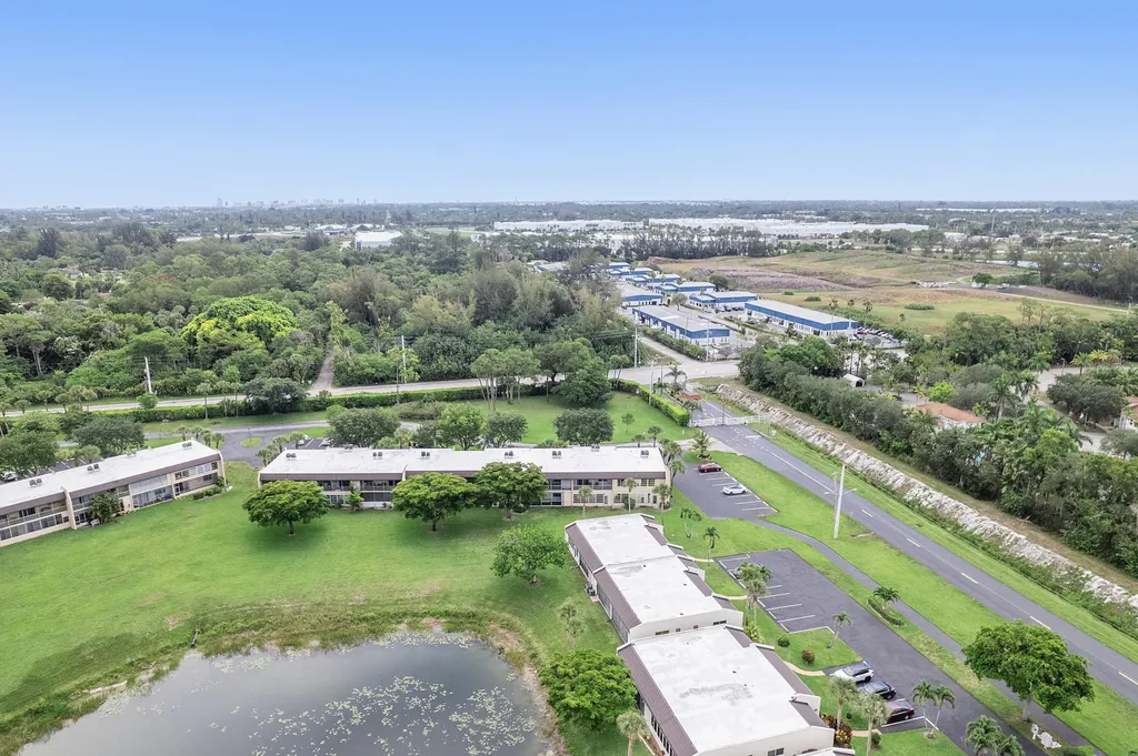 118 Lake Constance Drive West Palm Beach FL 33411