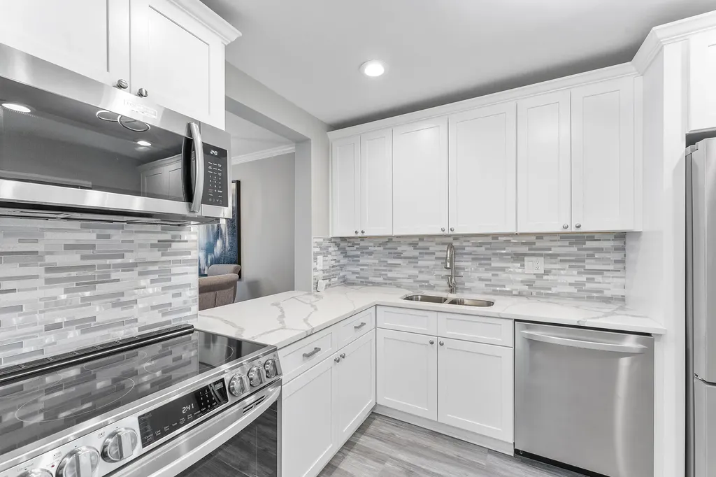 118 Lake Constance Drive West Palm Beach FL 33411