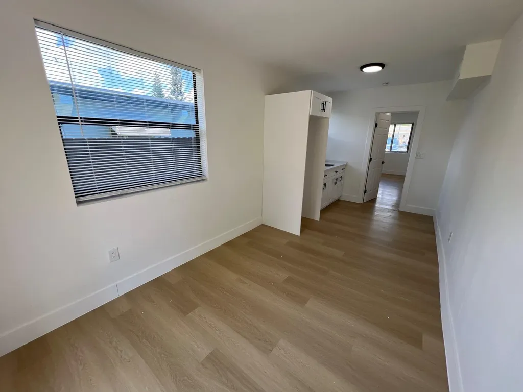 1350 NE 162nd Street North Miami Beach FL 33162