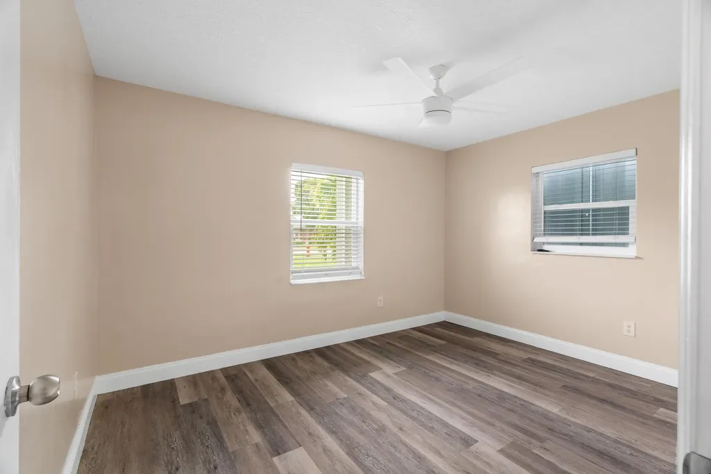 3201 Alice Drive Palm Springs FL 33461