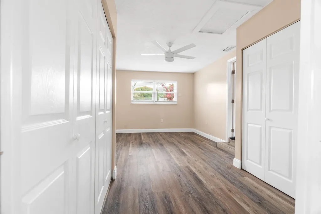 3201 Alice Drive Palm Springs FL 33461