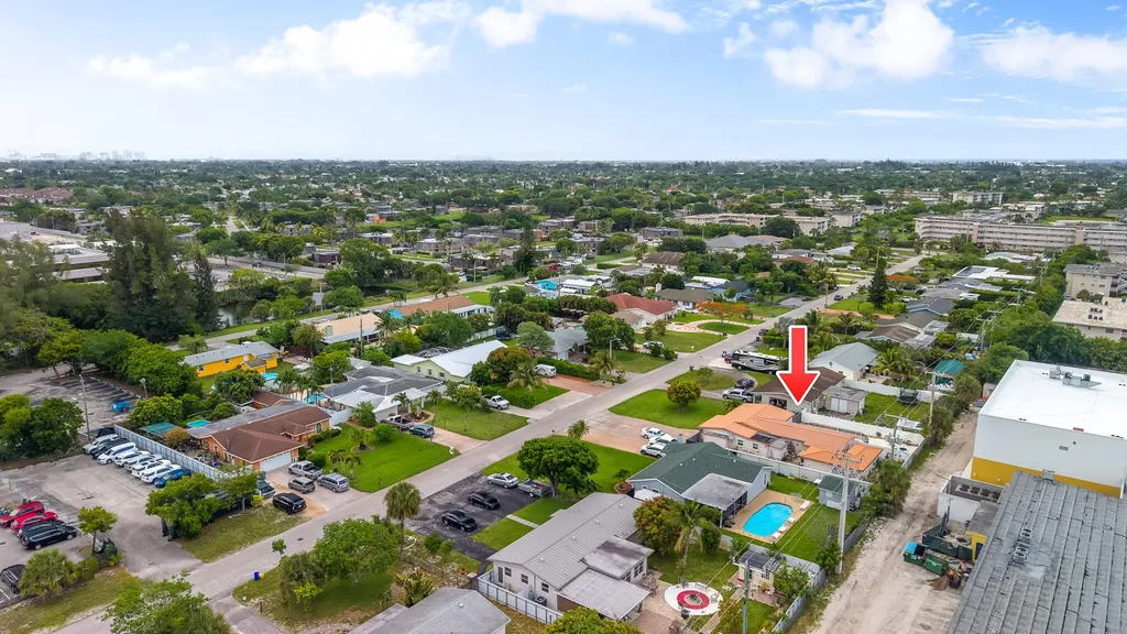 3201 Alice Drive Palm Springs FL 33461