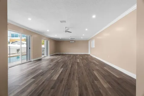 3201 Alice Drive Palm Springs FL 33461