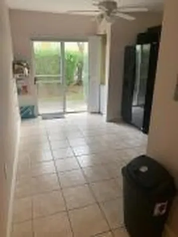 4785 SW 62nd Davie FL 33314