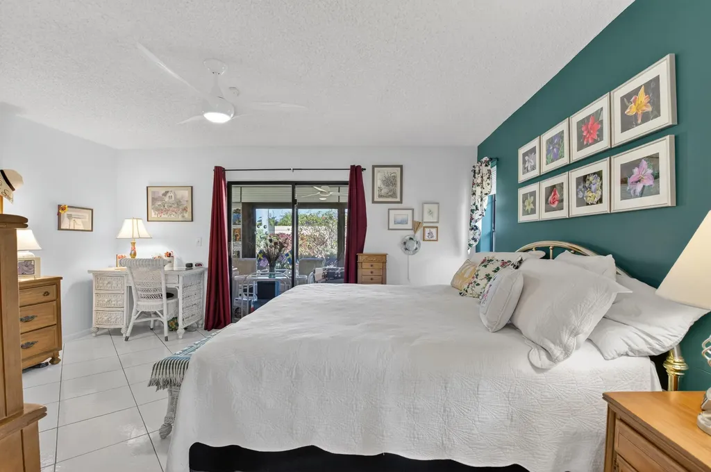 5893 Sunswept Lane Boynton Beach FL 33437