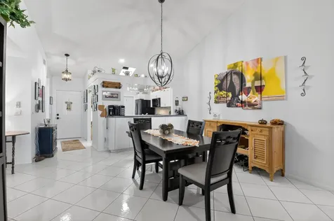 5893 Sunswept Boynton Beach FL 33437