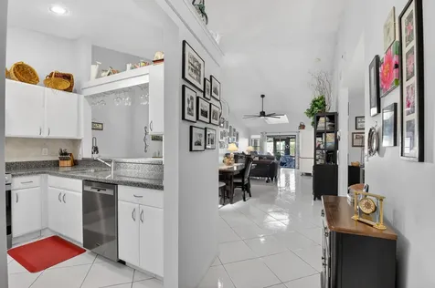 5893 Sunswept Boynton Beach FL 33437