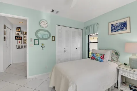 5893 Sunswept Lane Boynton Beach FL 33437