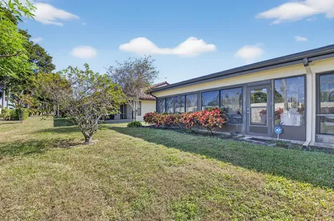 5893 Sunswept Boynton Beach FL 33437