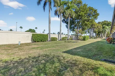 5893 Sunswept Boynton Beach FL 33437
