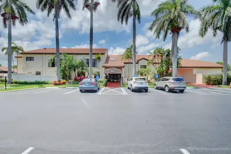 5893 Sunswept Lane Boynton Beach FL 33437