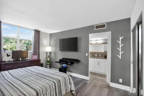 3160 Holiday Springs Boulevard Margate FL 33063