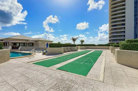 5550 N Ocean Drive Riviera Beach FL 33404