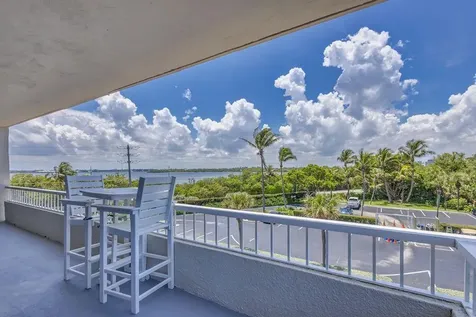 5550 N Ocean Drive Riviera Beach FL 33404