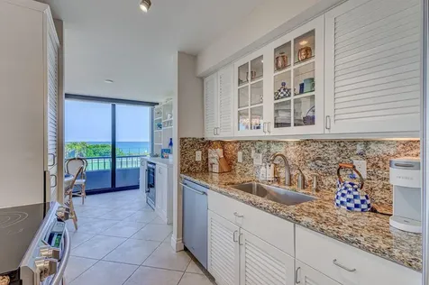 5550 N Ocean Drive Riviera Beach FL 33404