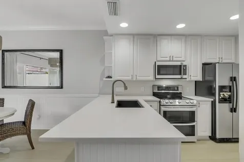 23 Live Oak Circle Tequesta FL 33469