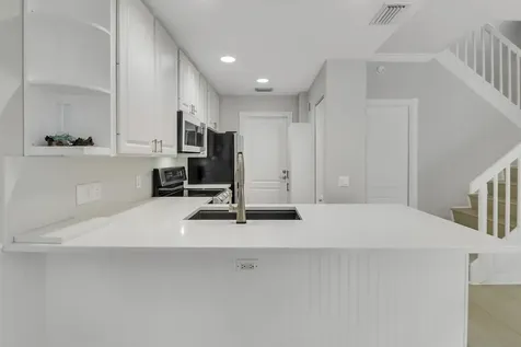 23 Live Oak Circle Tequesta FL 33469