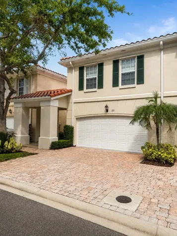 23 Live Oak Circle Tequesta FL 33469