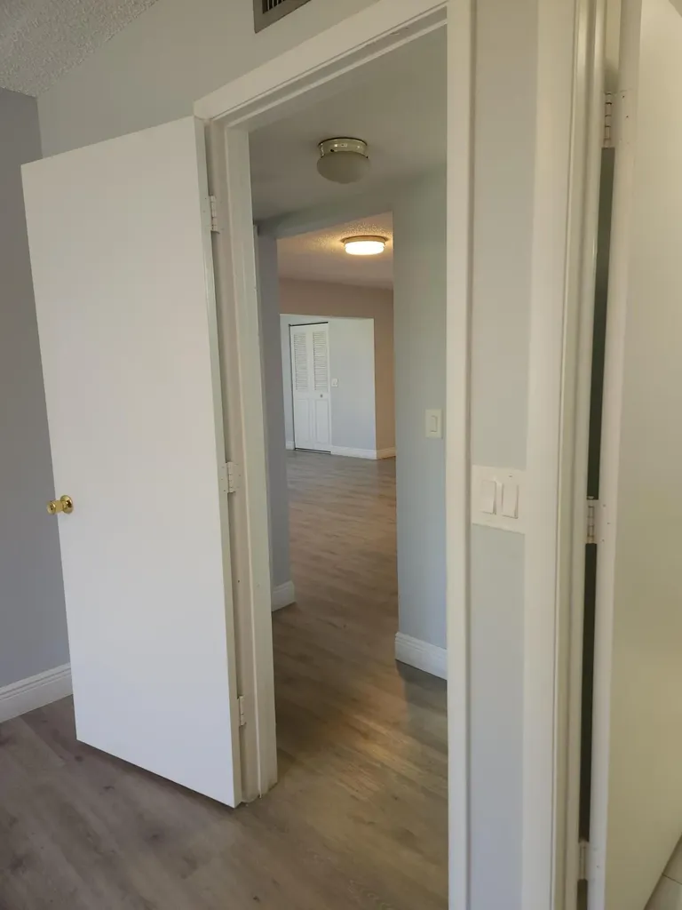502 Shady Pine Way Greenacres FL 33415