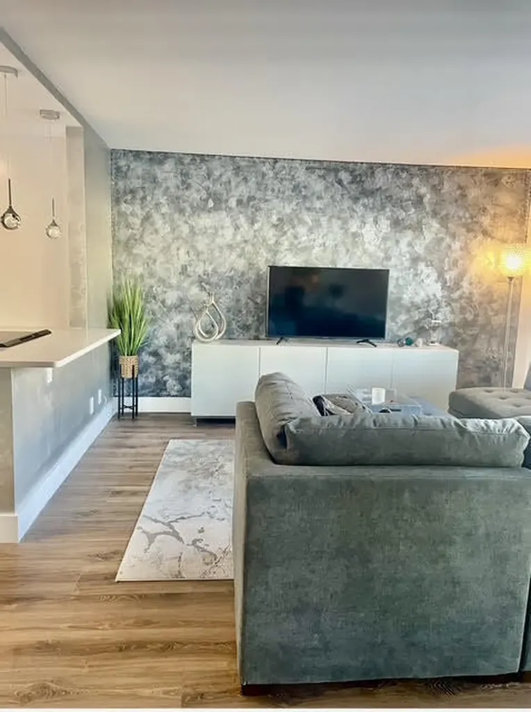1044 Cambridge C Deerfield Beach FL 33442