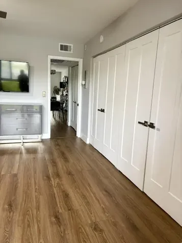 1044 Cambridge C Deerfield Beach FL 33442
