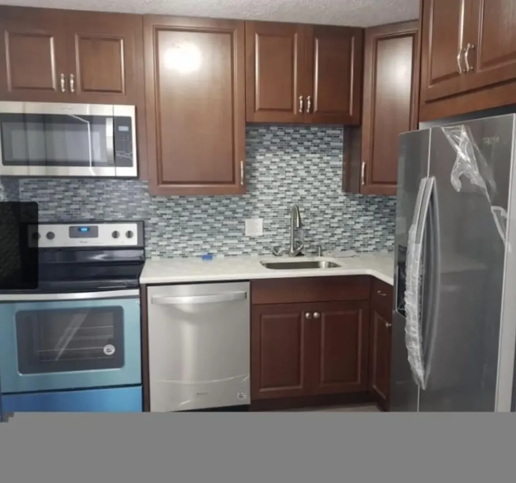 4641 NW 9th Drive Plantation FL 33317