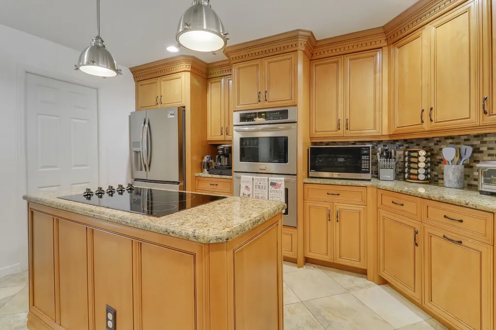1881 SW Taurus Lane Port St Lucie FL 34984